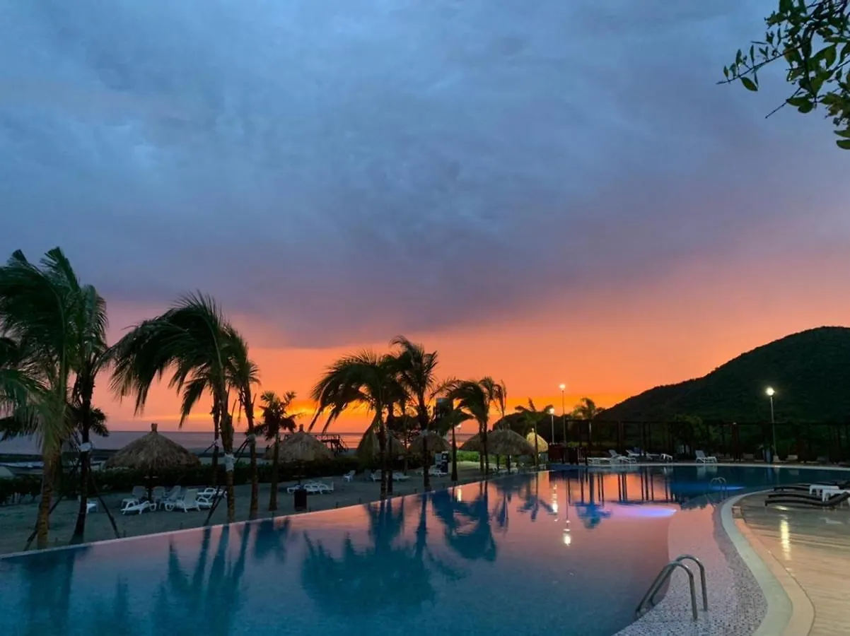 Apartamento en Samaria Club de Playa Privada Salida Directa al Mar en Pozos Colorados cerca a Zazue, Estelar, Playa Bello Horizonte, Cabo Tortuga Santa Marta